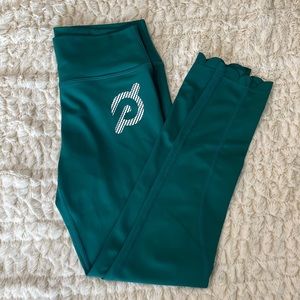 Peloton scalloped leggings
